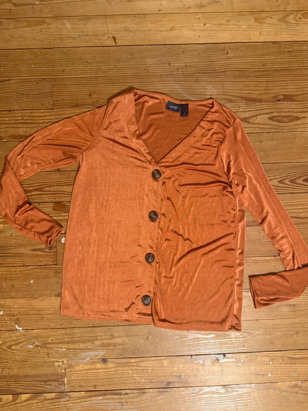 Fall silky Daytrip Buckle Brand Classic V-Neck Button Cardigan - Rust Orange
